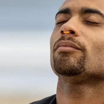 Alternative view of Horlama Önleyici Burun Dilatörü – Rahat Nefes, Sessiz Uyku!