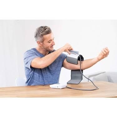 Beurer BM 51 easyClip Kolay Takılan Manşetli Tansiyon Aleti - Görsel 3